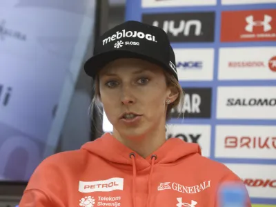 Ana Bucik- 16.10.2023 - Smučarska zveza Slovenije &ndash; mo&scaron;ka in ženska alpska smučarska reprezentanca pred prvo tekmo sezone 2023/24 svetovnega pokala v S&ouml;ldnu &ndash; alpski smučarji //FOTO: