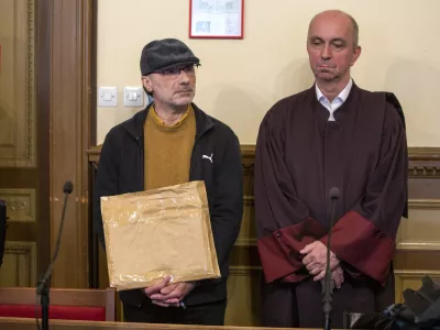 Michel Stephan očitke zanika.