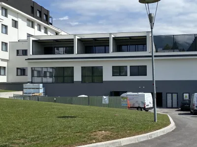 Gradnja velnesa pri hotelu Elegans Brdo konec junija &scaron;e ne bo zaključena, kot je bilo predvideno, dela naj bi končali nekaj tednov pozneje.&nbsp;