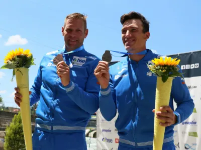 Benjamin sav&scaron;ek (levo) in Luka Božič 