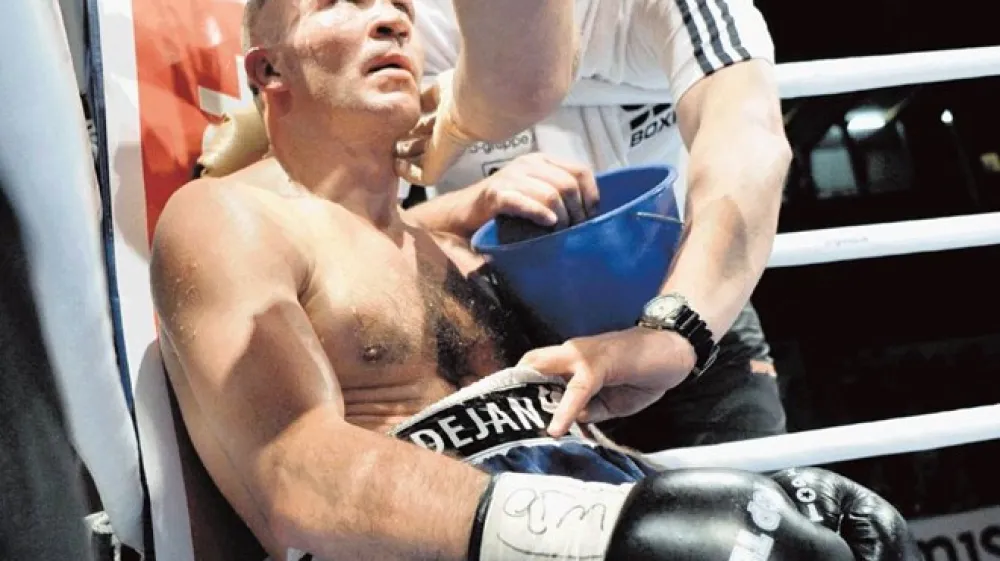 Dejan Zavec se odpravlja v ZDA, kjer si bo sku&scaron;al najti  tekmeca za naslednji profesionalni dvoboj.