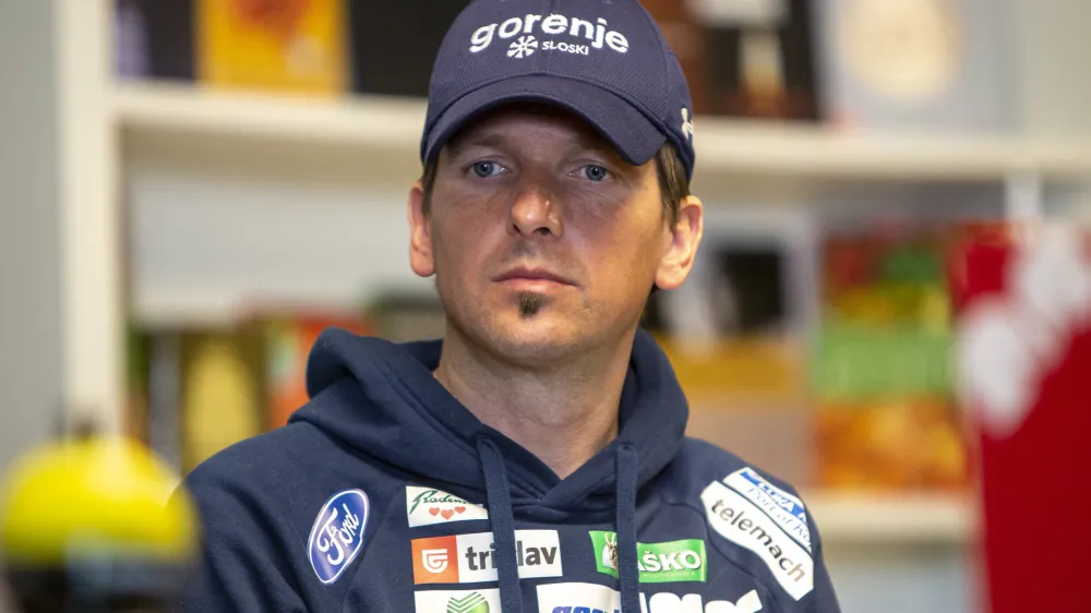 Zoran Zupančič je za dobrobit ženskih smučarskih skokov pripravljen zastaviti svoje ime.