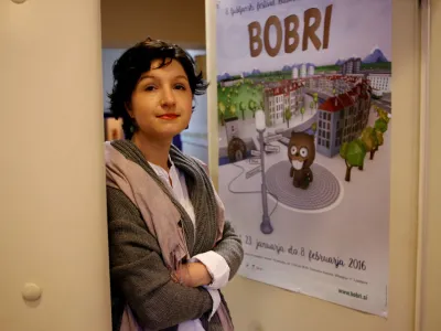 Tadeja Pungerčar, vodja in programska koordinatorica festivala BOBRI, ljubljanski festival kulturno-umetnostne vzgoje<br><br><br>- 13.01.2016 - portret za rubriko Mestne face -<br><br><br><br><br><br>//FOTO: Toma Skale<br>