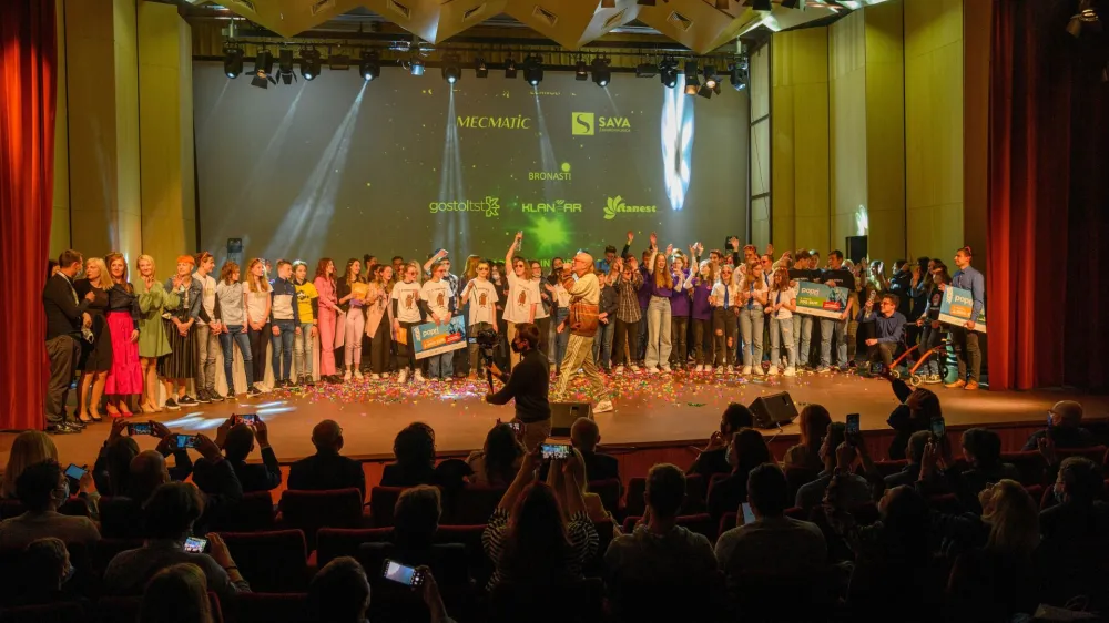 V finalu tekmovanja v Novi Gorici se je pomerilo 35 ekip. F Primorski tehnolo&scaron;ki park