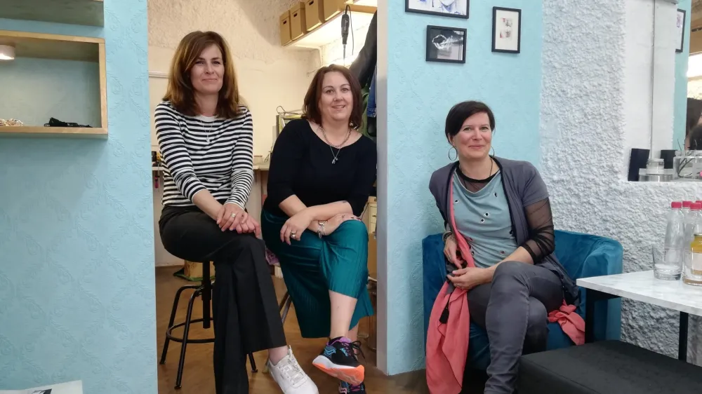 Ur&scaron;ka in Olga Ko&scaron;ica, Dalija Sega,<br>Slovenski teden nakita F Vesna Levičnik