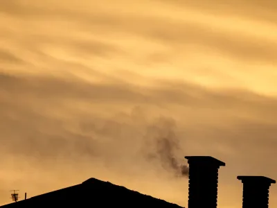 - 20.01.2016 - Ljubljana Vič, dimnik, kurjava, ogrevanje, onesneevanje    //FOTO: Bojan Velikonja