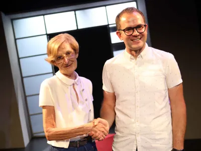 Z mesta umetni&scaron;ke vodje se je poslovila Mojca Kreft in repertoar za sezono 2022/23 predala v roke nasledniku, Roku Andresu. Foto:Tomaž Skale