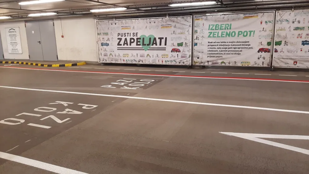 Parkirna hi&scaron;a Kongresni trg