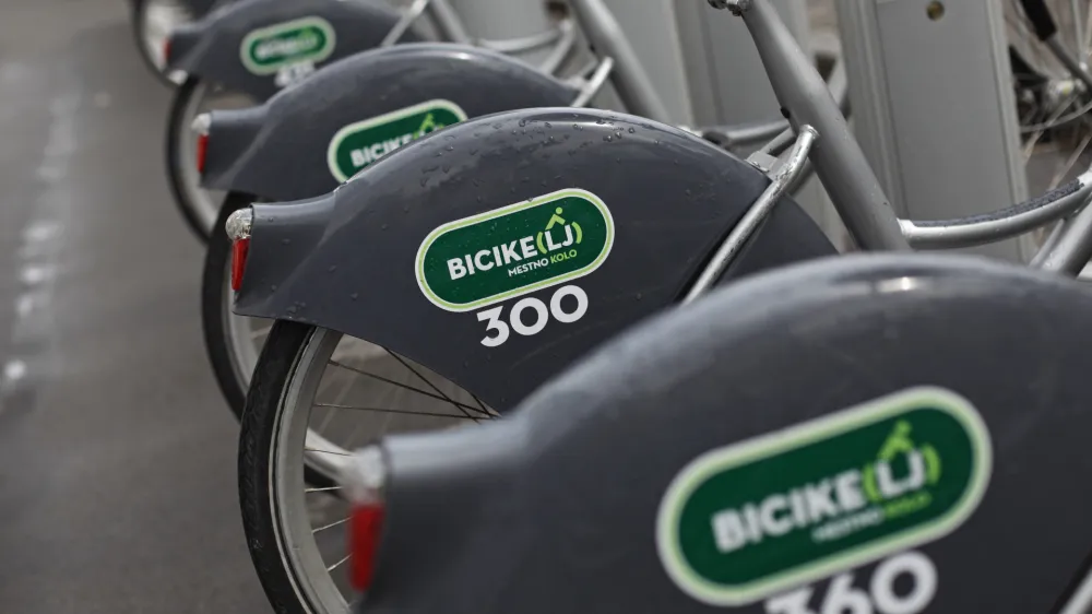  - ljubljansko mestno kolo BicikeLJ - //FOTO: Luka Cjuha 