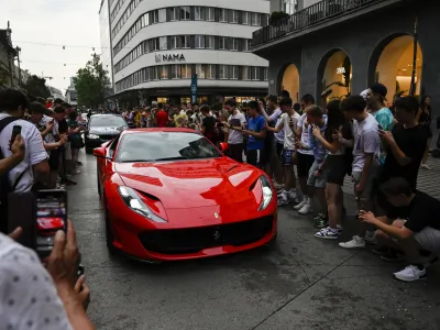 Ferrari<br><br>- 28.06.2022 - Karavana super&scaron;portnikov OneLife Rally v Ljubljani &ndash; super&scaron;portni prestižni avtomobili<br><br>//FOTO: Nik Erik Neubauer