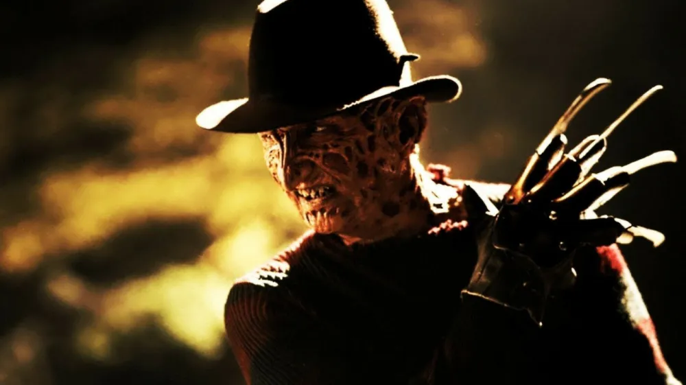 Eden od dveh častnih gostov leto&scaron;njega Grossmnnovega festivala bo ameri&scaron;ki igralec in režiser Robert Englund, ki je znan predvsem po vlogi množičnega morilca Freddyja Kruegerja (na fotografiji) iz filma Mora v ulici brestov in njegovih nadaljevanj.
&nbsp;