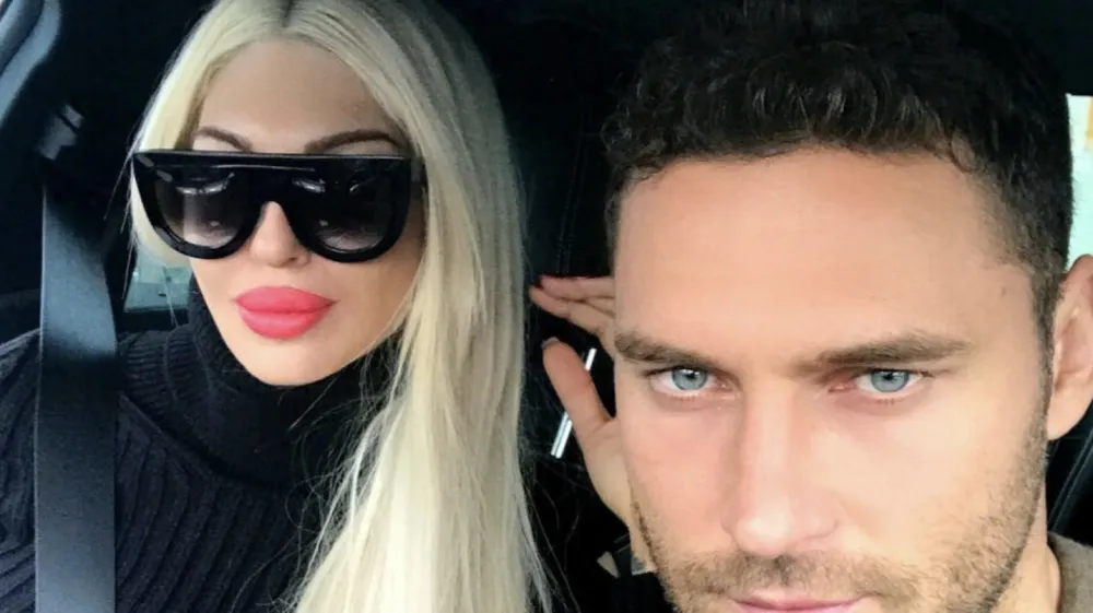 Jelena Karleu&scaron;a in Du&scaron;ko Tosić, ki imata tudi dve hčerki, se ločujeta. F instagram
