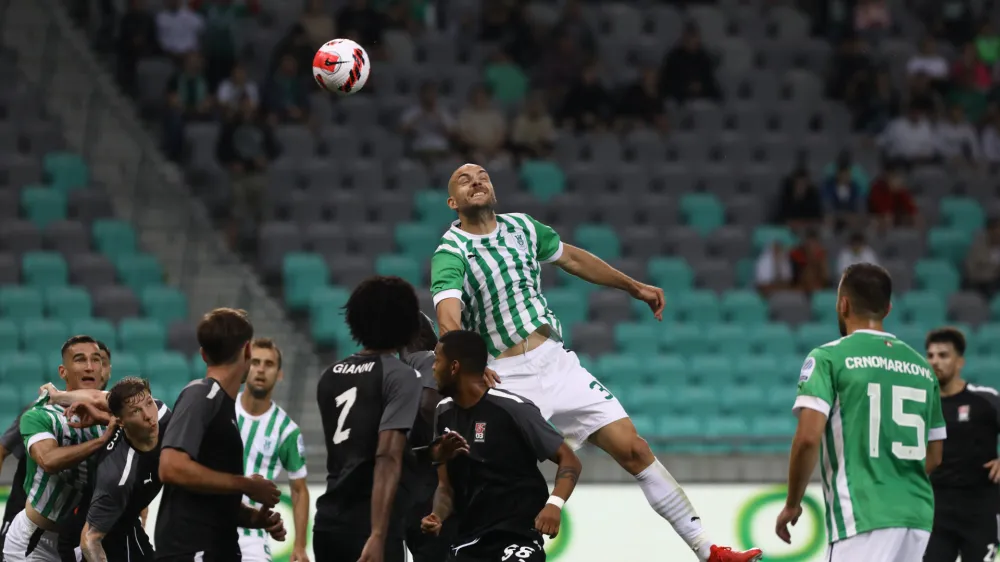 - 07.07.2022 &ndash; nogomet - Olimpija: Differdange, konferenčna liga, kvalifikacije, 1. krog, prva tekma: //FOTO: Luka Cjuha