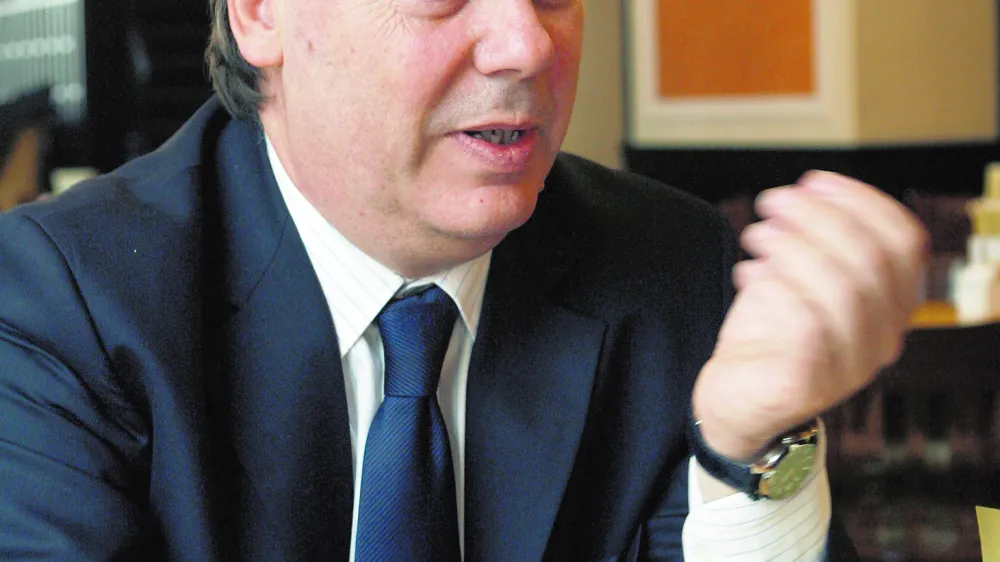 Vojko Volk, koordinator zunanjega ministrstva za balkan&nbsp;...//FOTOToma Skale.OPOMBA ZA OBJAVO V PRILOGI  DNEVNIKOV OBJEKTIV - INTERVJU..------..3 k