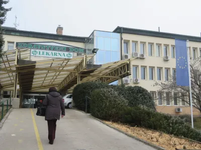 Nov prizidek k zdravstvenemu domu Brežice naj bi zgradili do marca 2024. F Dragana Stanković Q 