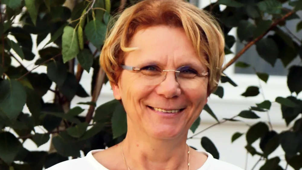 Darinka Martinčič Zalokar, ravnateljica Srednje &scaron;ole tehni&scaron;kih strok &Scaron;i&scaron;ka.