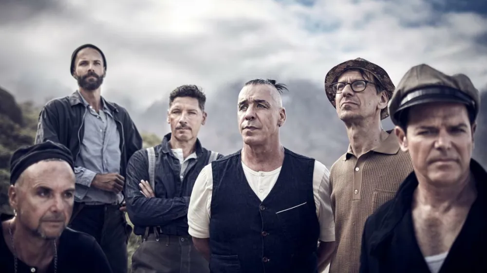 Rammstein si za silvestrovo želi velik koncert v M&uuml;nchnu