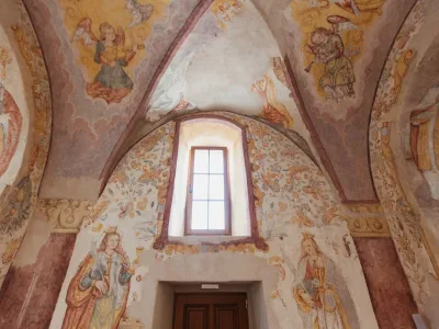 Pogled na cerkev v &Scaron;marju pri Jel&scaron;ah, ki so jo povsem obnovili po petih letih.&nbsp;