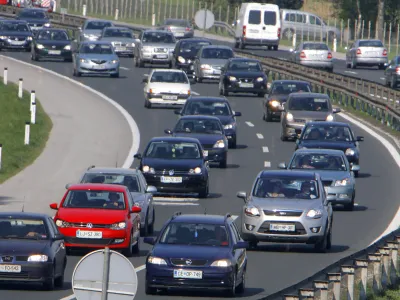 - Gneča na avtocesti Ljubljana Koper  //FOTO: Jaka Adamič