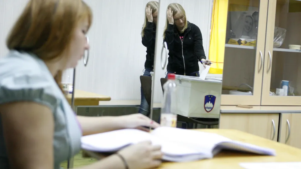 Volitve 2012. %. predsedni&scaron;ke volitve v Republiki Slovenijifoto: Bojan Velikonja