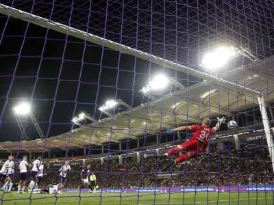 Soccer Football - Ligue 1 - Toulouse v Paris St Germain - Stadium Municipal de Toulouse, Toulouse, France - August 31, 2022 Toulouse's Maxime Dupe in action REUTERS/Stephane Mahe