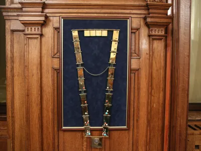 Da bo na leto&scaron;njih lokalnih volitvah kandidiral za ljubljanskega župana, je doslej napovedal le Zoran Janković, ki bi si v primeru zmage župansko verigo nadel že petič zapored.