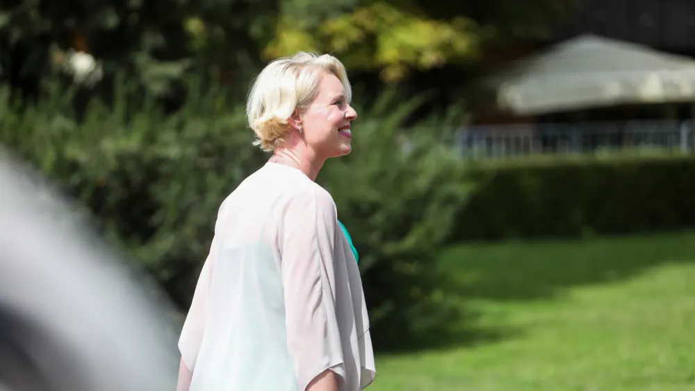 - mag.Ur&scaron;ka Klakočar Zupančič, predsednica parlamenta<br><br>- 29.08.2022 - 17. Blejski strate&scaron;ki forum &ndash; BSF Bled 2022 pod naslovom Vladavina moči ali moč pravil, posvečen predvsem ruski agresiji na Ukrajino in njenim posledicam.<br> <br>//FOTO: Bojan Velikonja