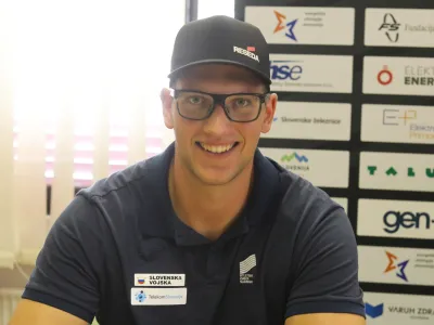 Kristijan Čeh,13.07.2021. sprejem dobitnikov slovenskih medalj na evropskem prvenstvu do 23 let Kristjana Čeha (zlato v metu diska), Klare Lukan (srebro v teku na 5000 metrov) in Lie Apostolovski (bron v skoku v vi&scaron;ino),//FOTO: Bojan Velikonja