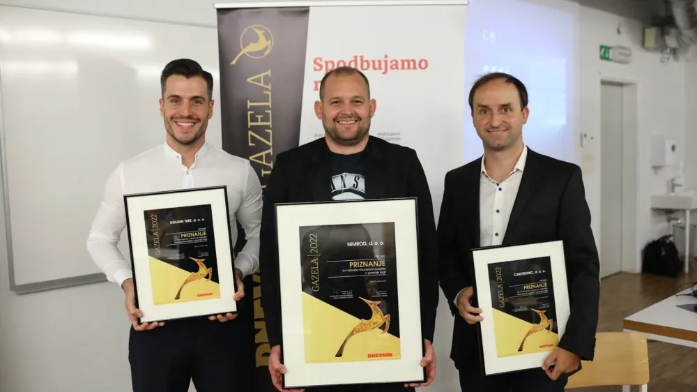 direktor podjetja Caretronic&nbsp;Andraž Krajncdirektor podjetja Golden Tree&nbsp;Miha Ger&scaron;ičdirektor podjetja Nimrod&nbsp;Kristjan Hlede&nbsp;- 13.10.2022 -&nbsp;22. Slovenska GAZELA 2022 &ndash; regijski izbor najbolj&scaron;ih najhitreje rastočih podjetij &ndash; razglasitev gorenjske gazele 2022 v Kranju -//FOTO: Bojan Velikonja