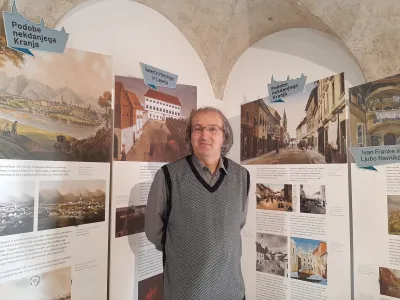 &raquo;Likovne upodobitve pričajo o tem, kako se je mesto razvijalo, kdaj je bila zgrajena posamezna stavba in kako se je ta dograjevala, kak&scaron;no je bilo obzidje Kranja&nbsp;...&laquo; pravi vodja galerijske dejavnosti v Gorenjskem muzeju dr. Damir Globočnik.&nbsp;