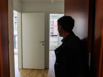 - stanovanje- 25.10.2021 &ndash; Stanovanjska soseska Novo Brdo v Ljubljani - nova soseska z 18 večstanovanjskimi objekti in 498 stanovanji z dvema kompleksoma podzemnih garaž namenjenih predvsem mladim družinam - slavnostno odprtje ob 30-letnici delovanja Stanovanjskega sklada RS - //FOTO: Bojan Velikonja