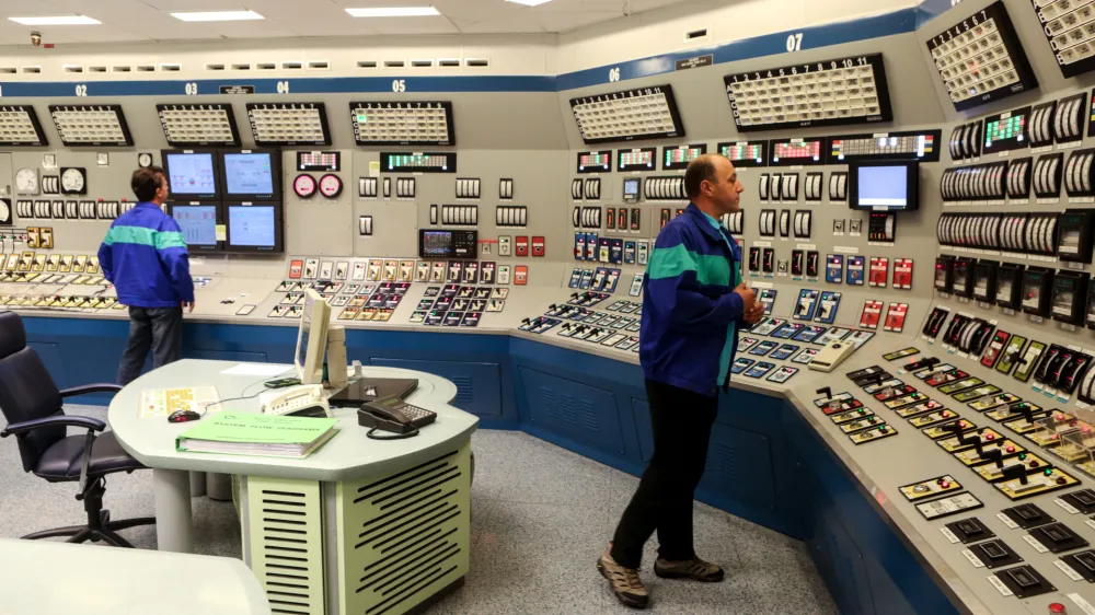 - kontrolna soba - simulator<br><br><br>- 29.09.2016 - Nuklearna elektrarna Kr&scaron;ko (NEK) - Jedrska elektrarna Kr&scaron;ko (JEK) - proizvodnja električne energije - <br><br><br><br>//FOTO: Luka Cjuha.<br>