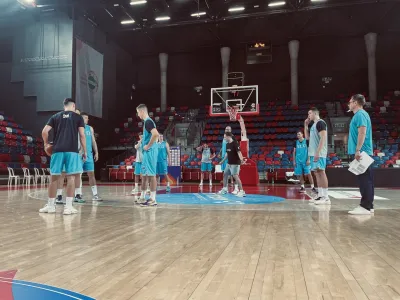 Slovenska ko&scaron;arkarska reprezentanca, Izrael, Slovenija