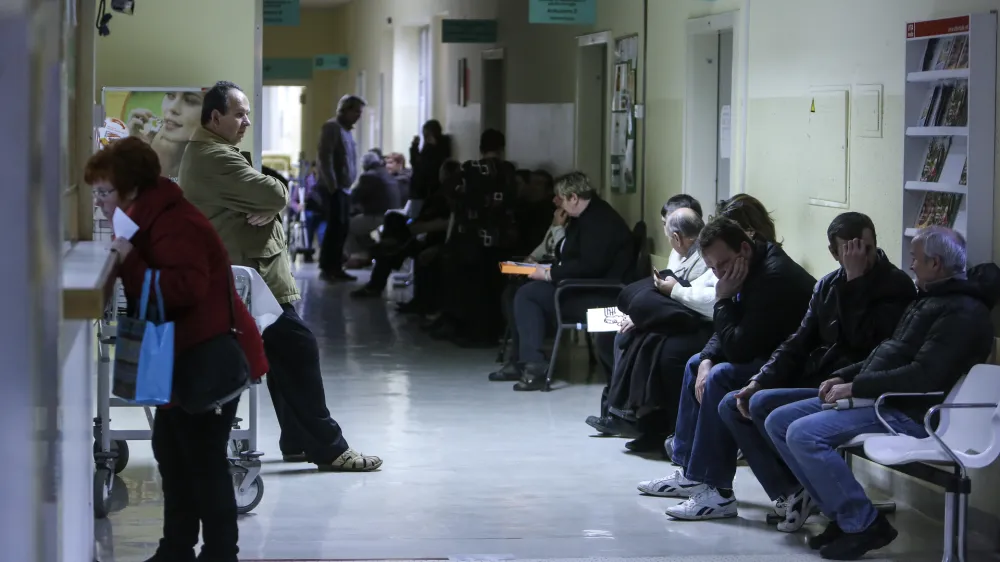 - bolnica - čakalnica - pacienti<br><br><br>- 09.12.2014 - Splo&scaron;na bolni&scaron;nica Slovenj Gradec - <br><br><br><br>//FOTO: Jaka Gasar