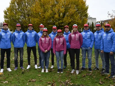 - 23.11.2022 - mo&scaron;ka in ženska biatlonska reprezentanca pred bližnjim začetkom nove tekmovalne sezone in svetovnega pokala. //FOTO: Nik Erik Neubauer