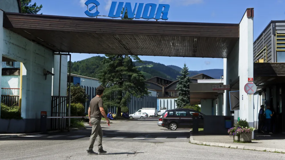 - 27.08.2014 - Podjetje UNIOR Kova&scaron;ka industrija d.d., Zreče, proizvodnja ročnega orodja - izdeluje in dobavlja najpomembnej&scaron;im evropskim avtomobilskim proizvajalcem različne kovane dele pogonskih agregatov, stavba//FOTO: Bojan Velikonja