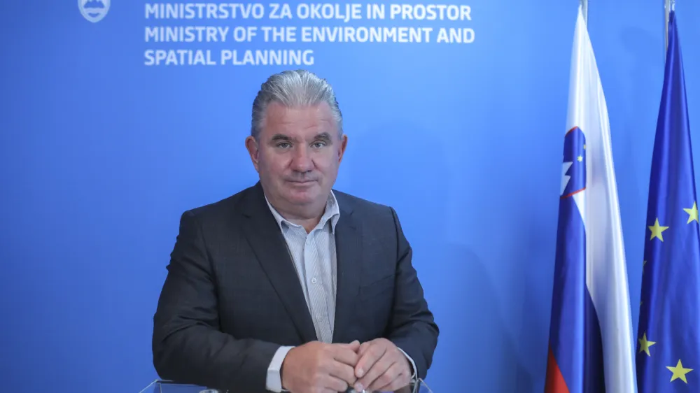 - 19.05.2021 &ndash; Andrej Vizjak, minister za okolje in prostor v 14. Vladi RS pod vodstvom Janeza Jan&scaron;e od 13. marca 2020 /FOTO: Jaka Gasar
