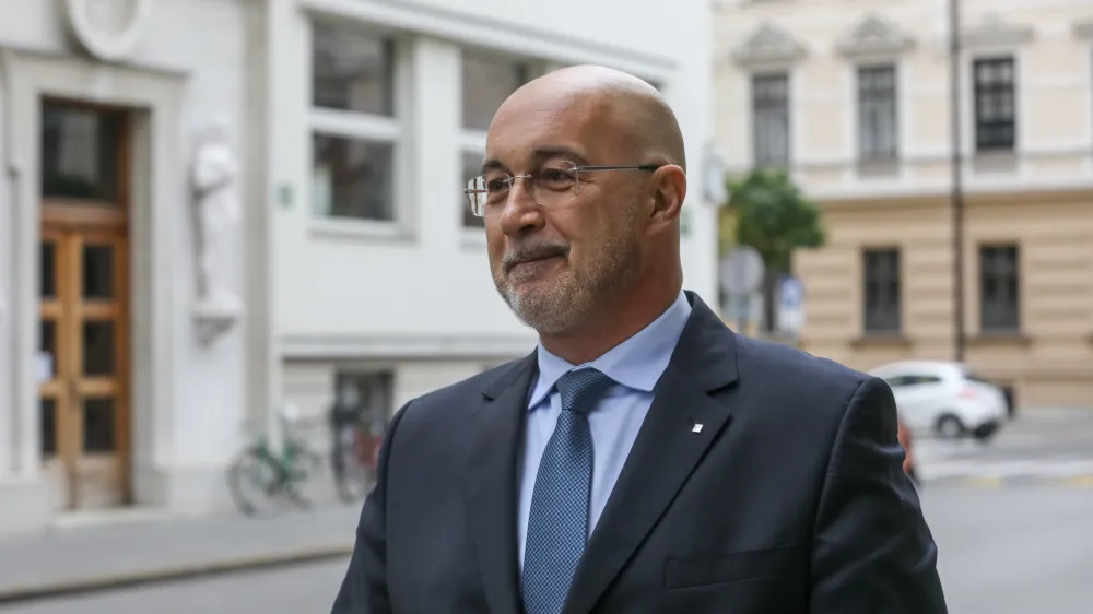  Jo&scaron;ko Kadivnik, direktor SOVA - Slovenska obve&scaron;čevalno-varnostna agencija30.11.2022 - Svet za nacionalno varnost &ndash; 1. seja SNAV - preučili nacionalno-varnostne vidike nadaljnje agresije Rusije na Ukrajino,&nbsp;&nbsp;//FOTO: Luka Cjuha