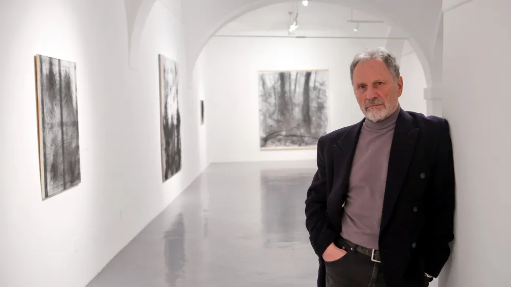 akademski slikar Herman Gvardjančič - 06.03.2018 &ndash; razstava z naslovom ATOMOS, slikarja Hermana Gvardjančiča//FOTO: Tomaž Skale