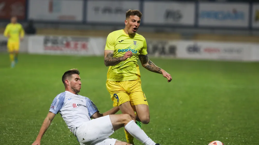 David Zec (levo), Franko Kovačević - 07.12.2022 &ndash; nogomet - Domžale: Celje, Prva liga Telemacha, 19. krog:<br> <br>//FOTO: Bojan Velikonja