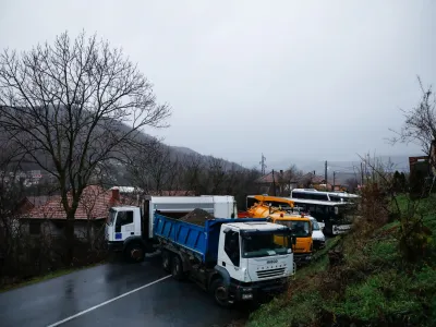 A view of the barricade in the northern part of the ethnically-divided town of Mitrovica, Kosovo, December 11, 2022. REUTERS/Florion Goga