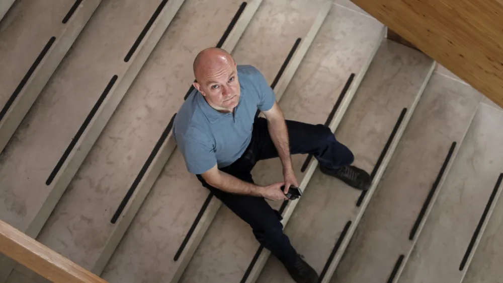 Iztok Kovač &ndash; plesalec in koreograf, ustanovitelj plesne skupine in umetni&scaron;ki direktor zavoda En-Knap - Zavod za organizacijo in izvedbo kulturnih prireditev//FOTO: Luka Cjuha