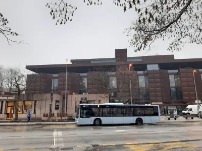 Velika kortenska zgradba, pod katero se je podpisal znameniti arhitekt Edvard Ravnikar, je pred 50 leti med Kranjčani povzročila pravi val razburjenja.&nbsp;