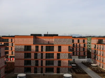 - 25.10.2021 &ndash; Stanovanjska soseska Novo Brdo v Ljubljani - nova soseska z 18 večstanovanjskimi objekti in 498 stanovanji z dvema kompleksoma podzemnih garaž namenjenih predvsem mladim družinam - slavnostno odprtje ob 30-letnici delovanja Stanovanjskega sklada RS - //FOTO: Bojan Velikonja