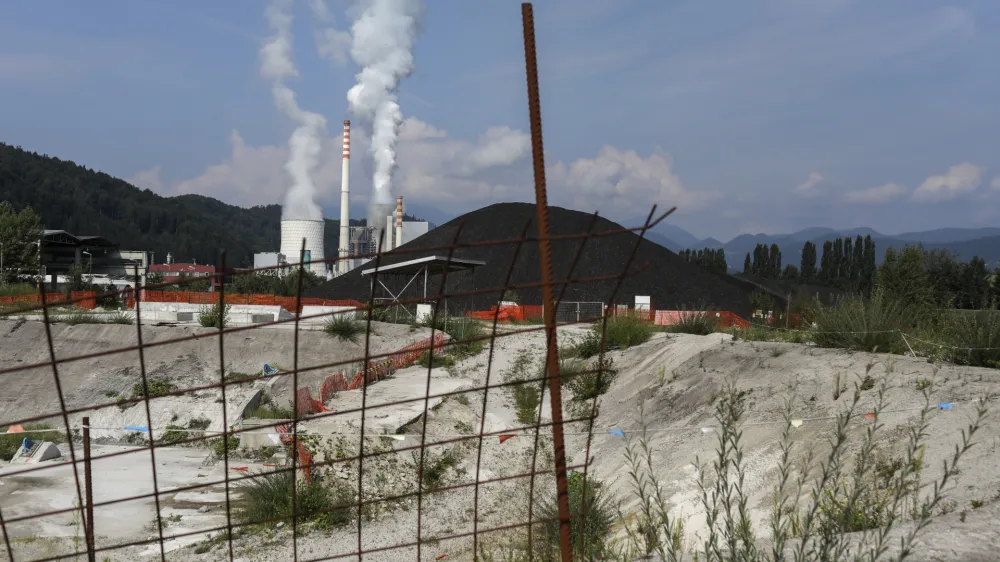 Ker so v Premogovniku Velenje letos nakopali premalo premoga, so morali TE&Scaron; za poldrugi mesec ustaviti. Foto: Jaka Gasar&nbsp;