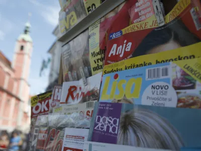 Anja, Lisa, na&scaron;a ženaDelo revije//FOTO: Luka Cjuha