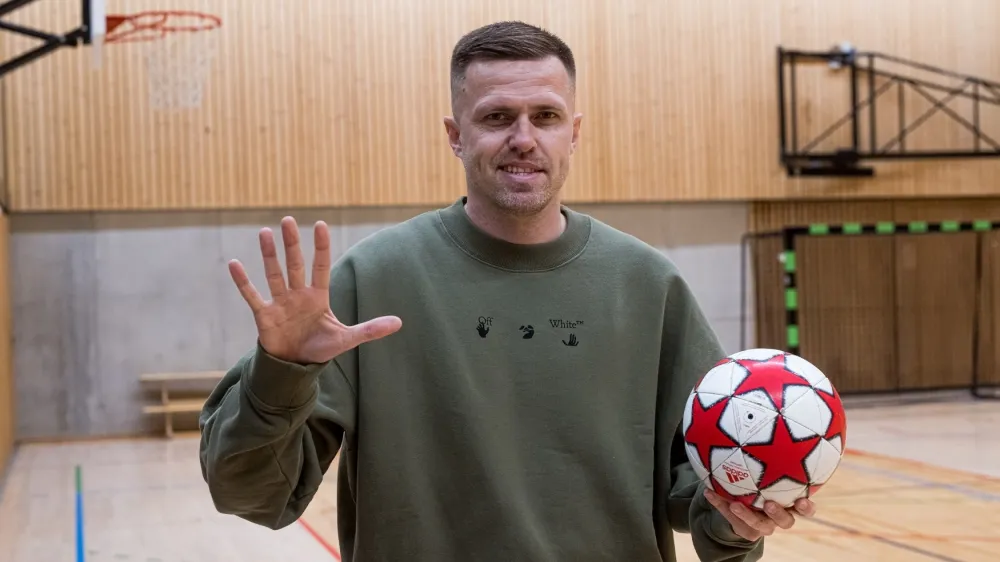 Kranjski turnir v futsalu, privlačni različici nogometa, ki se igra na manj&scaron;em igri&scaron;ču in v zaprtih prostorih, podpira tudi slovenski nogometni as Josip Iličić.
&nbsp;