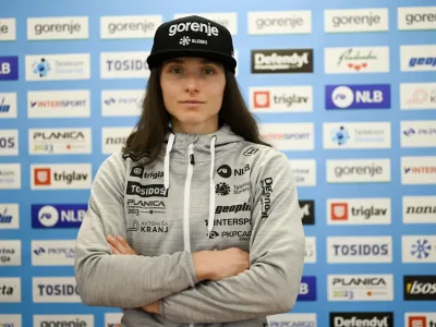 Eva Urevc- 11.11.2022 &ndash; smučarska reprezentance v teku na smučeh pred začetkom nove sezone svetovnega pokala; smučarski tekači //FOTO: Nik Erik Neubauer