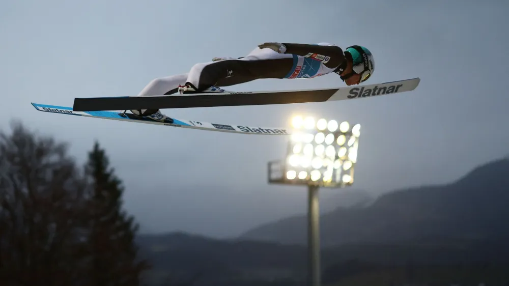 Anže Lani&scaron;ek je bil danes v Bischofshofnu aboniran na tretje mesto, na katerem je bil v kvalifikacijah in v obeh serijah za trening.