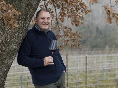 Iztok Klenar: Sam že imam kupce, ki vino kupujejo vnaprej. Bogata vina si morajo malce odpočiti, preden pridejo na trg. F Jaka Jera&scaron;a